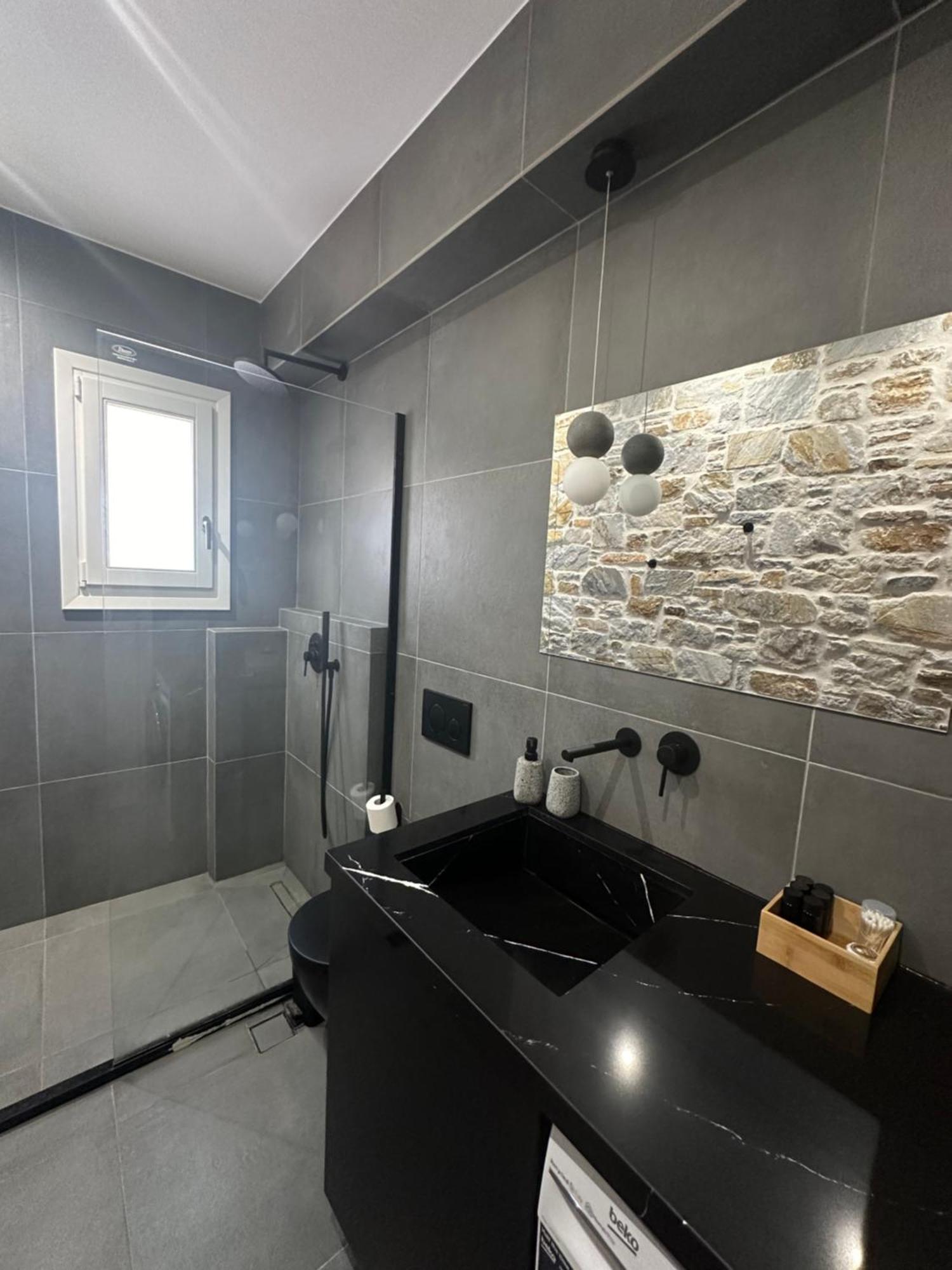 Kli9 Apartment Ermoupoli