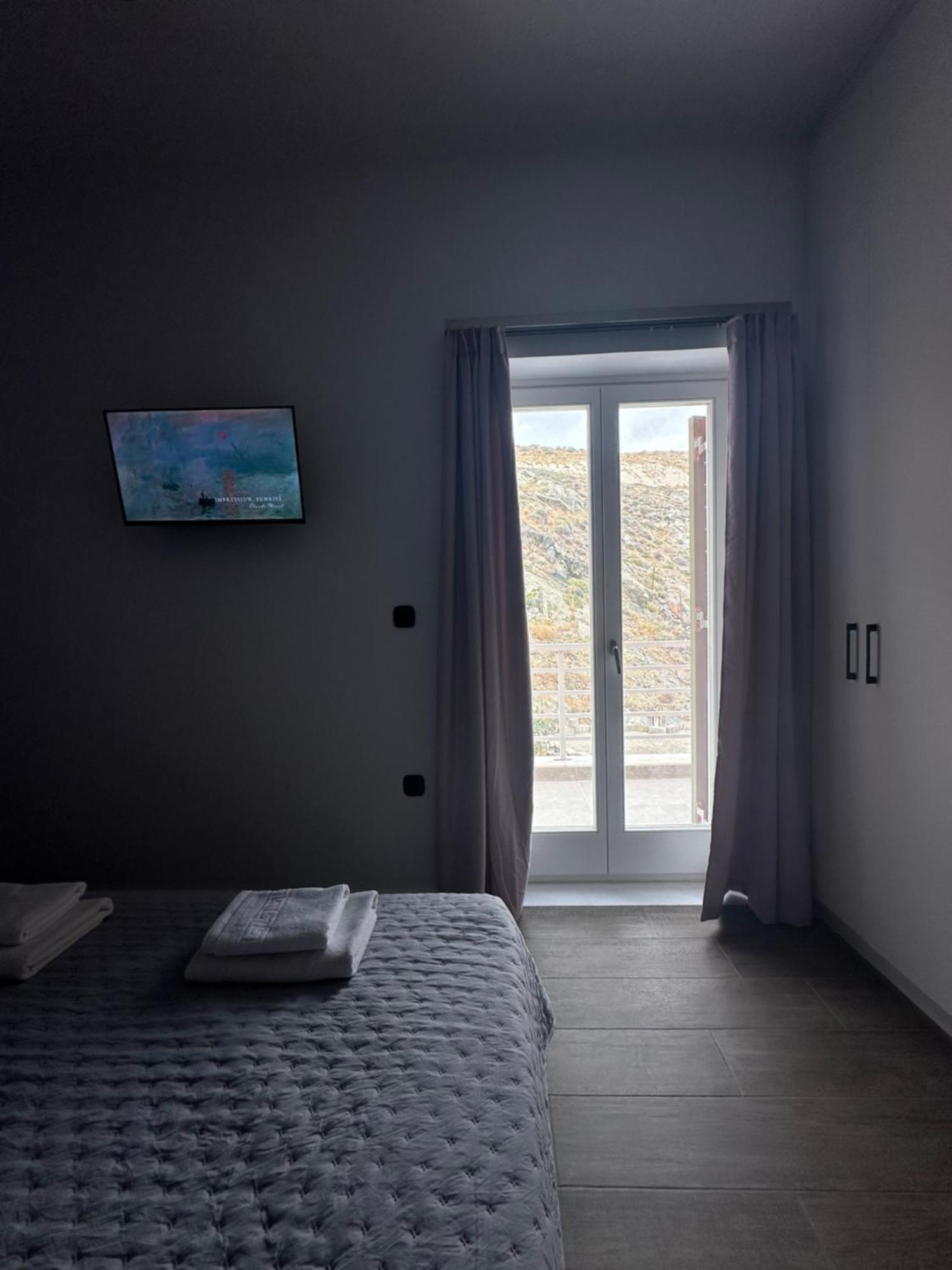 Kli9 Apartment Ermoupoli